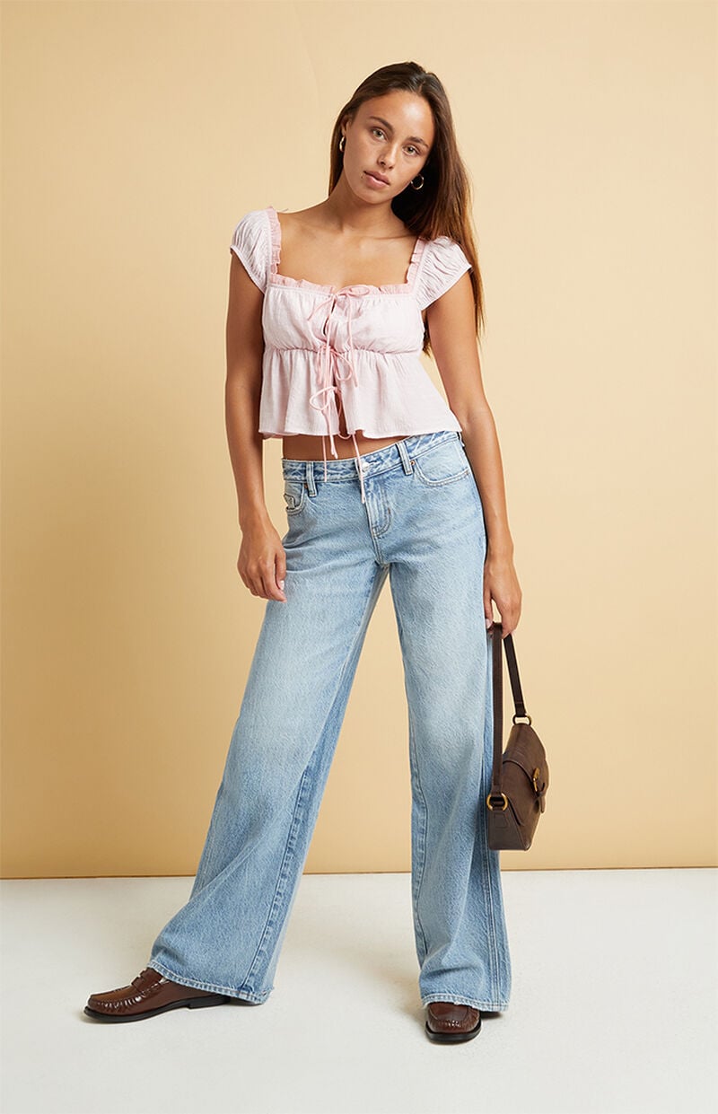 Beverly and Beck Mae Tie Front Contrast Top